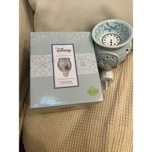 Scentsy Disney Cinderella Mini Wax Warmer - Wall outlet- Open Box